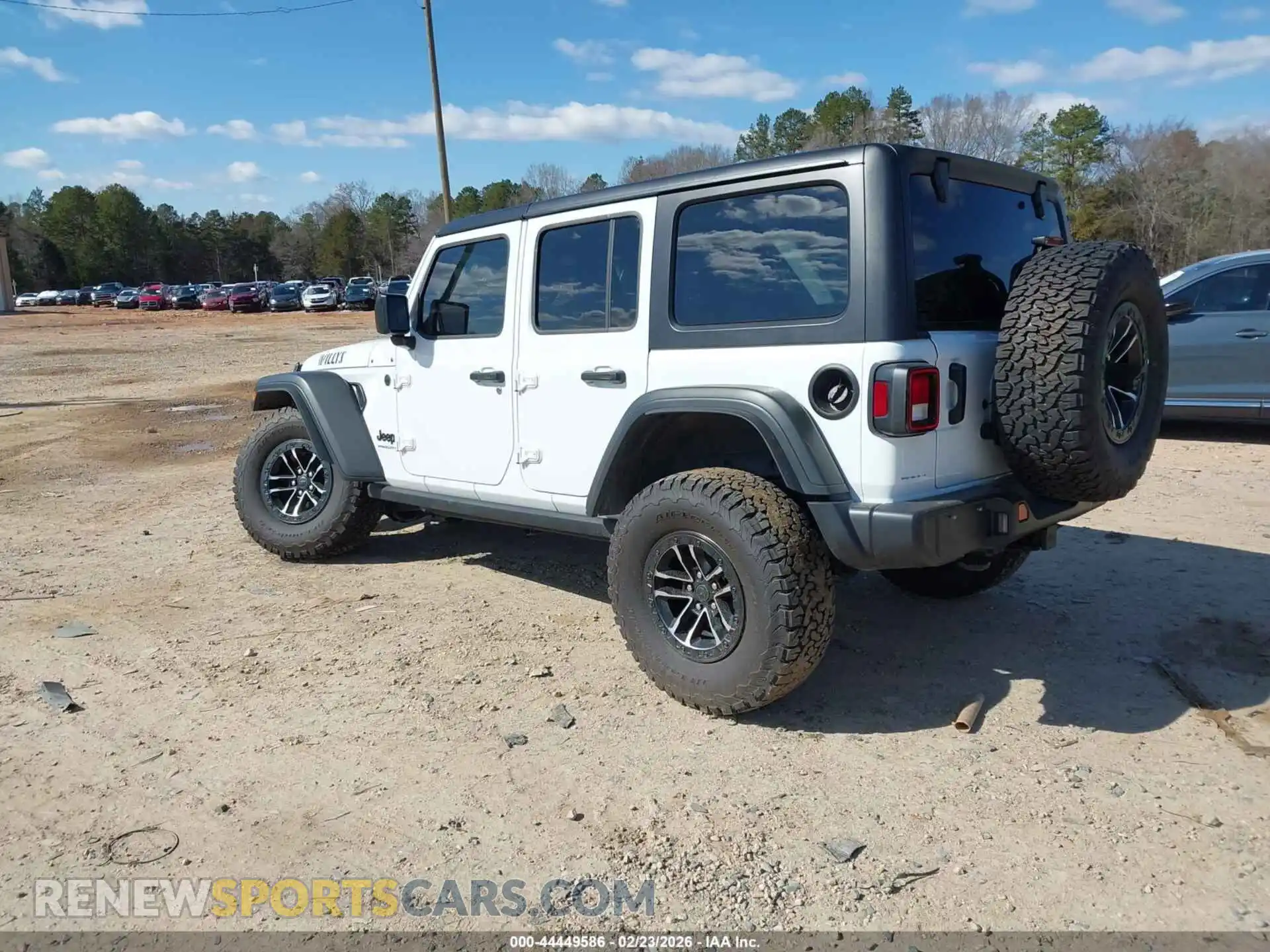 3 Photograph of a damaged car 1C4RJXDG3SW557666 JEEP WRANGLER 2025