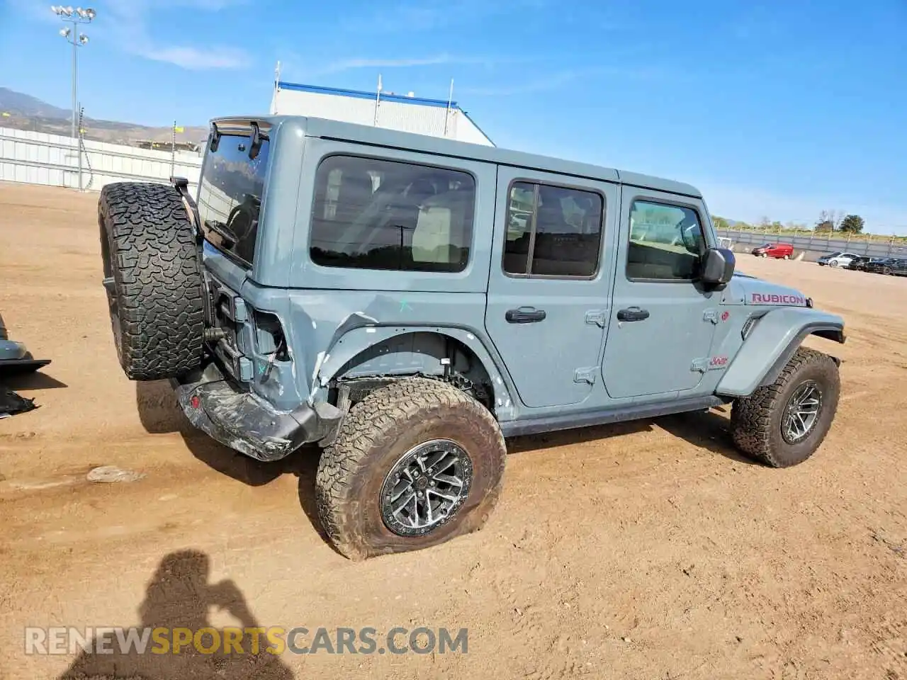 3 Photograph of a damaged car 1C4RJXFG6SW662215 JEEP WRANGLER 2025