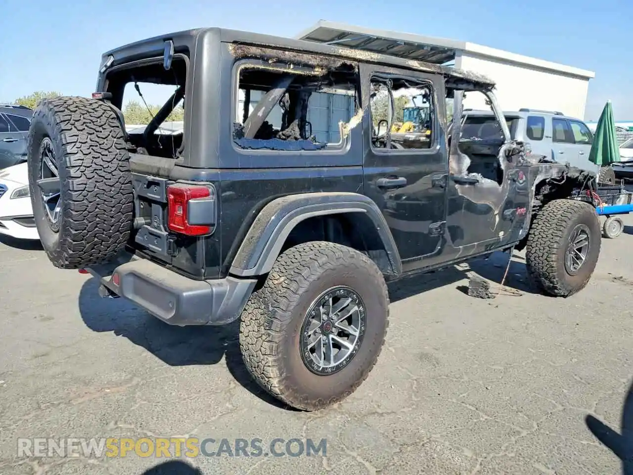 3 fotografías del automóvil dañado 1C4RJXFG9SW634747 JEEP WRANGLER 2025