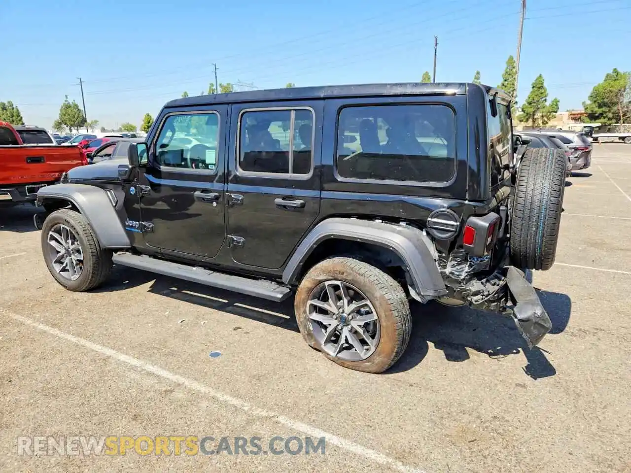 2 fotografías del automóvil dañado 1C4RJXN68SW506766 JEEP WRANGLER 2025