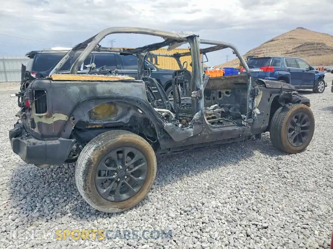3 fotografías del automóvil dañado 1C4RJXP69SW578895 JEEP WRANGLER 2025