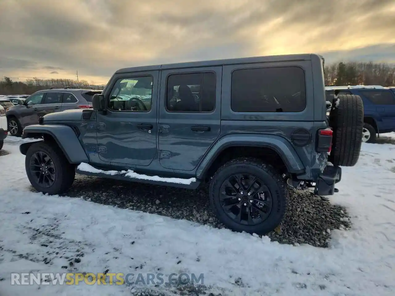 2 fotografías del automóvil dañado 1C4RJXP6XSW603920 JEEP WRANGLER 2025