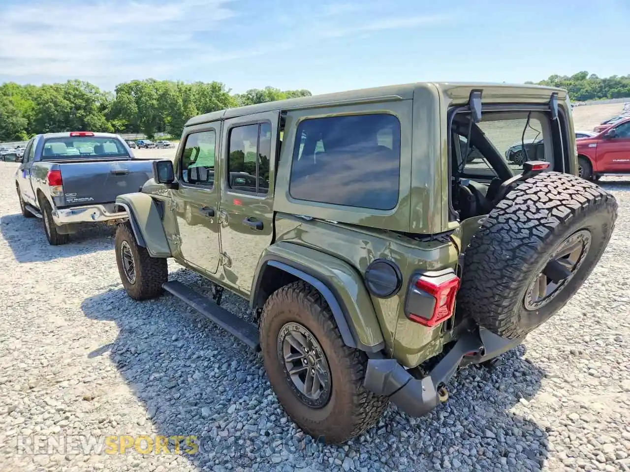 2 fotografías del automóvil dañado 1C4RJXSJ8SW545155 JEEP WRANGLER 2025