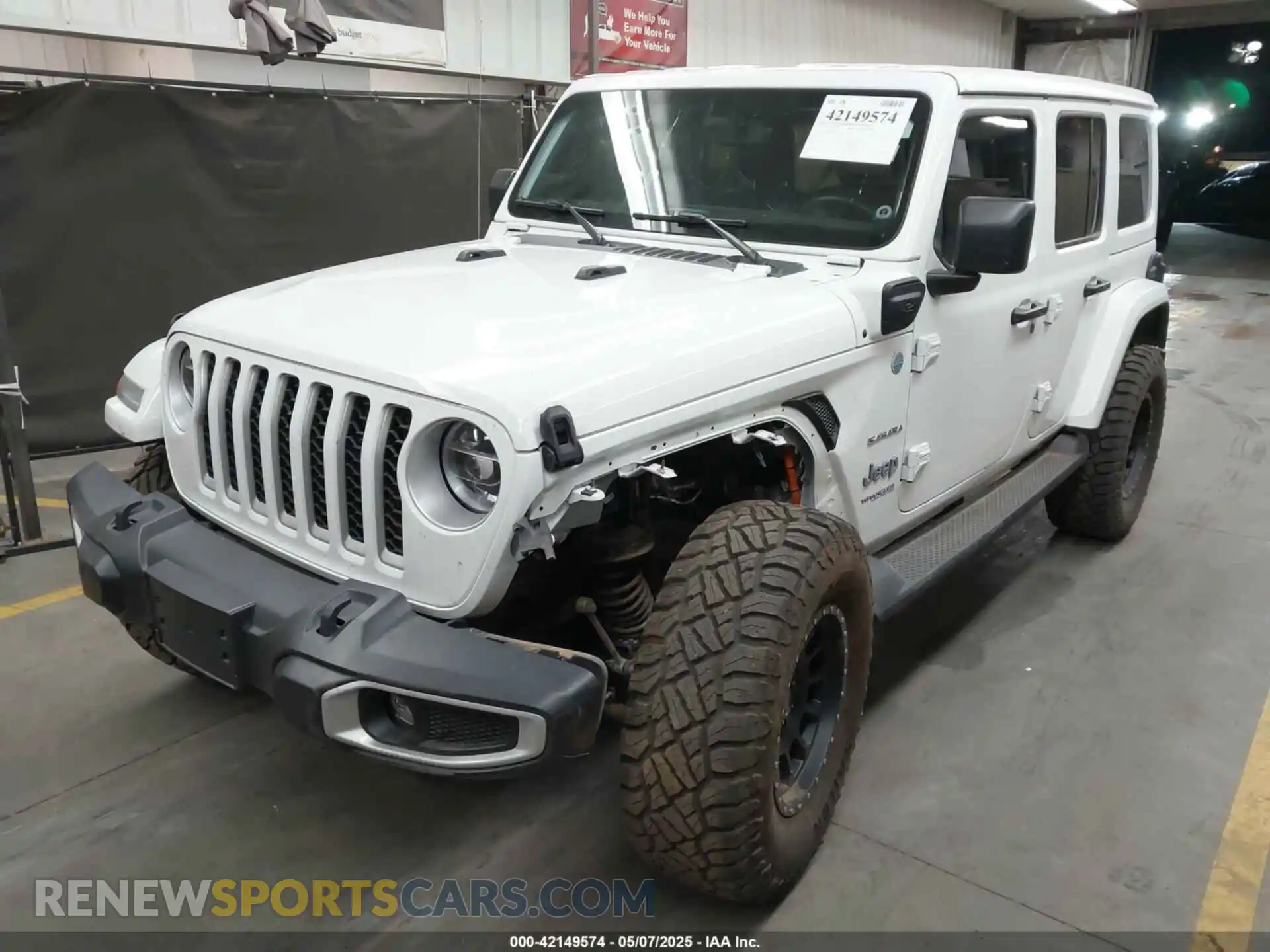 2 Photograph of a damaged car 1C4JJXP68MW857402 JEEP WRANGLER 4XE 2021