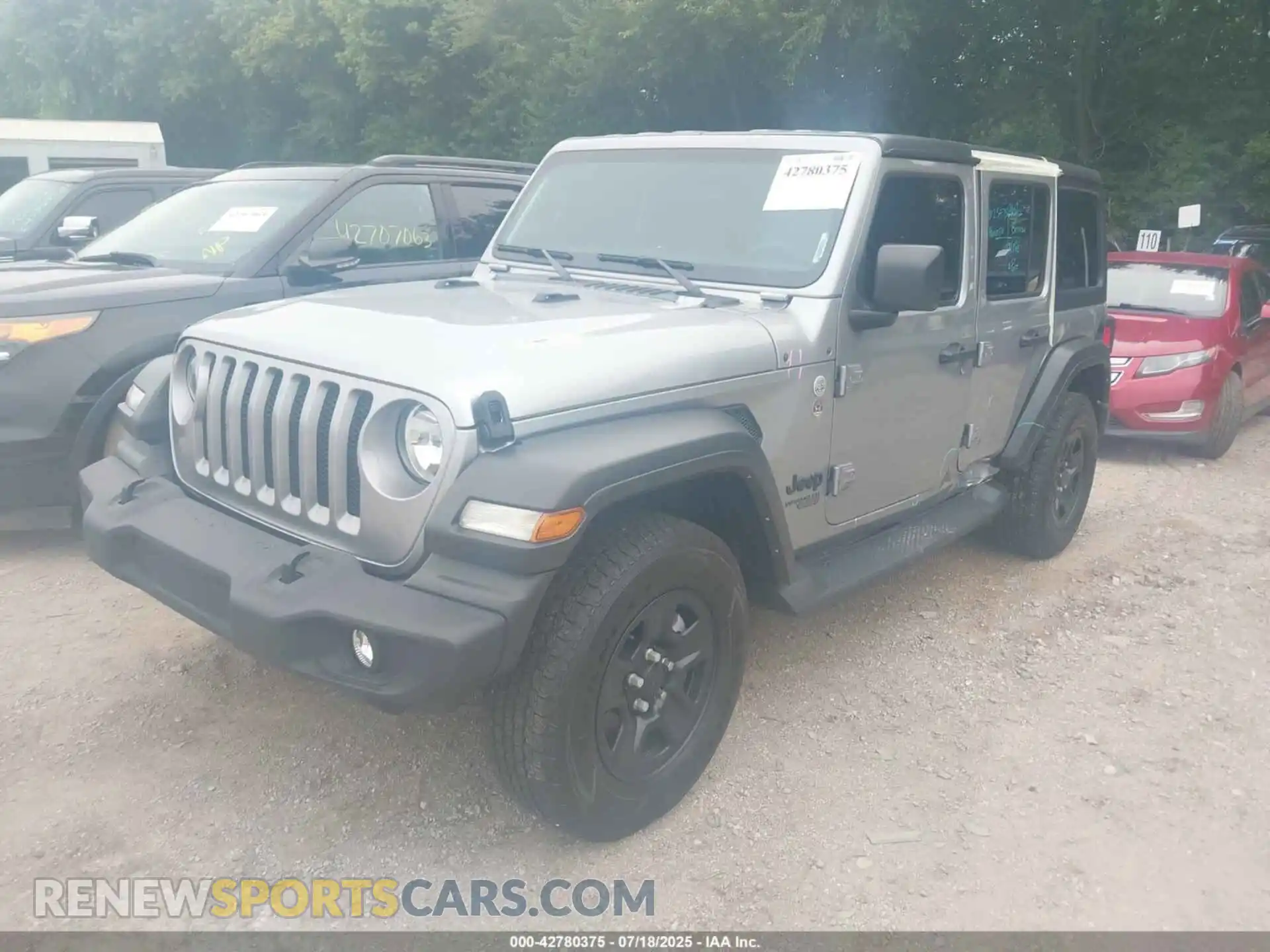 2 fotografías del automóvil dañado 1C4HJXDNXMW703557 JEEP WRANGLER UNLIMITED 2021