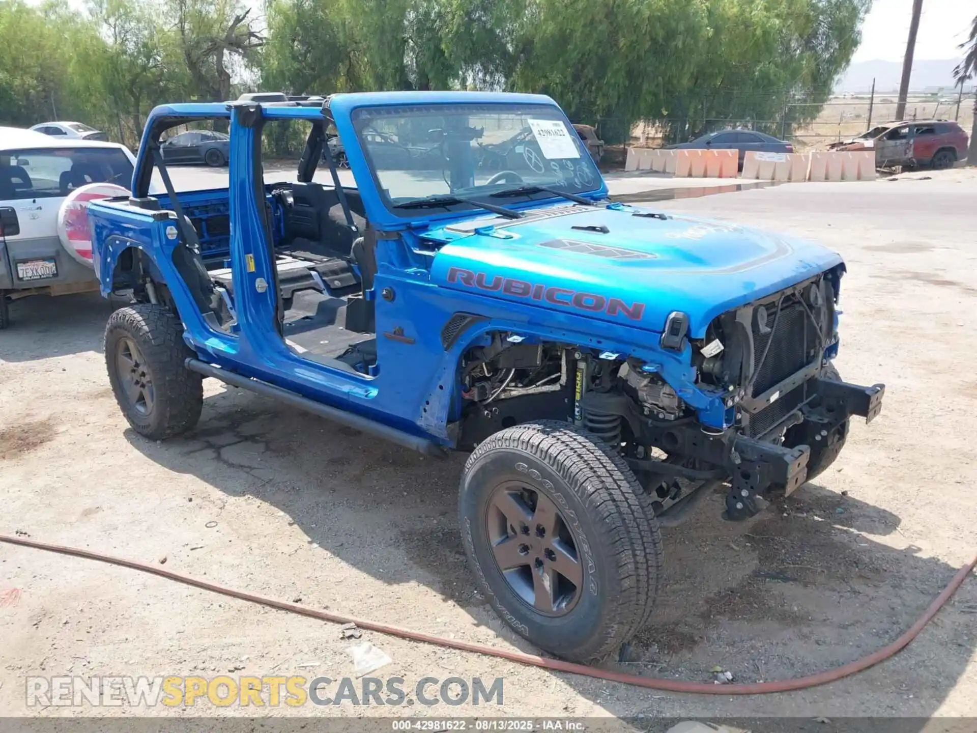 1 Photograph of a damaged car 1C4JJXFM0MW779522 JEEP WRANGLER UNLIMITED 2021
