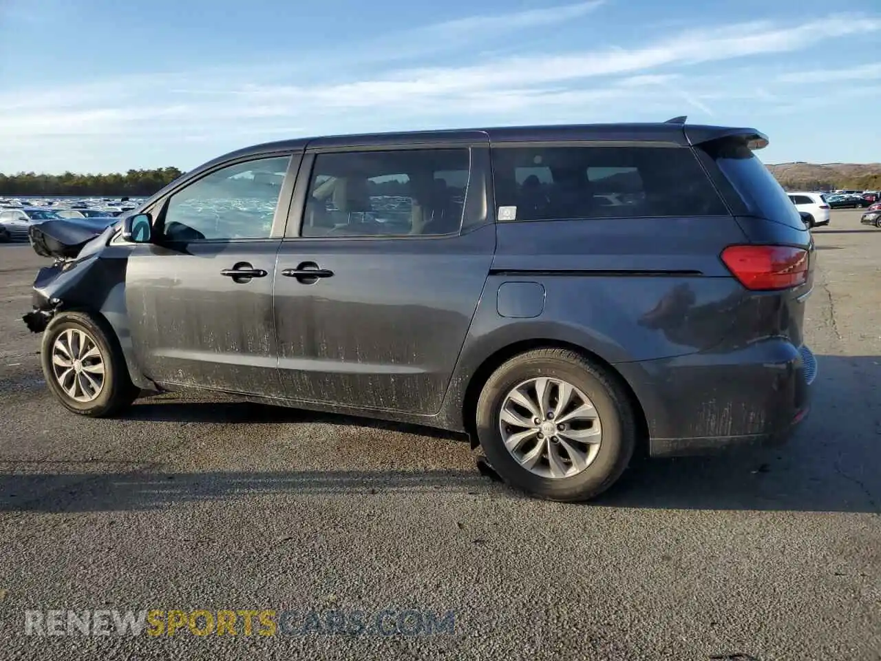 2 Photograph of a damaged car KNDMB5C13K6552475 KIA All Models 2019