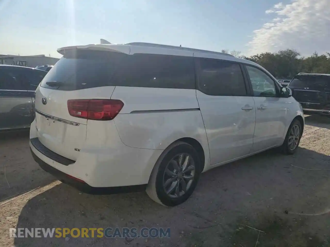 3 Photograph of a damaged car KNDMB5C16K6516604 KIA All Models 2019