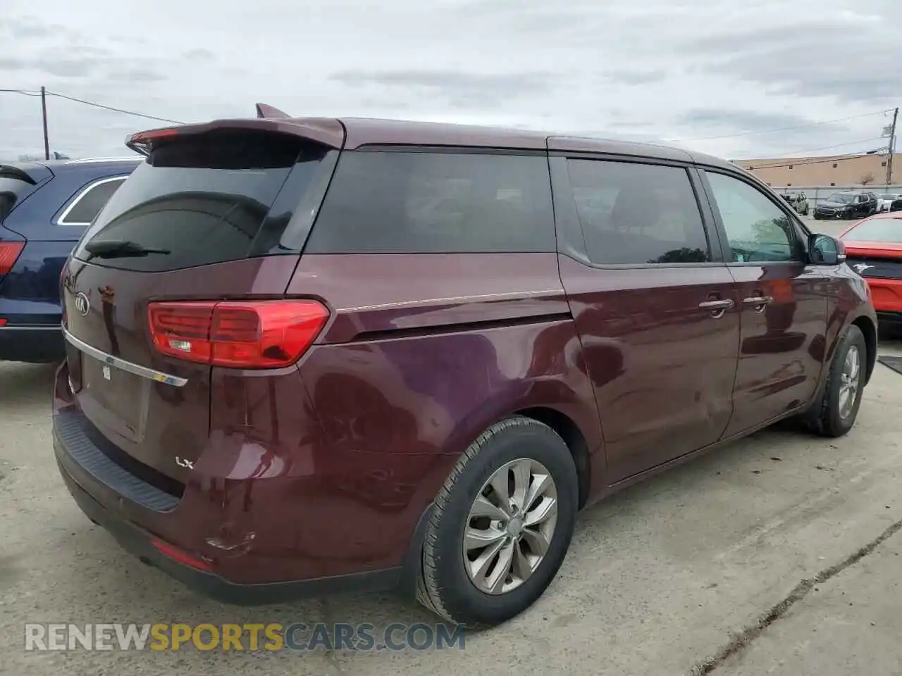 3 Photograph of a damaged car KNDMB5C17K6543326 KIA All Models 2019