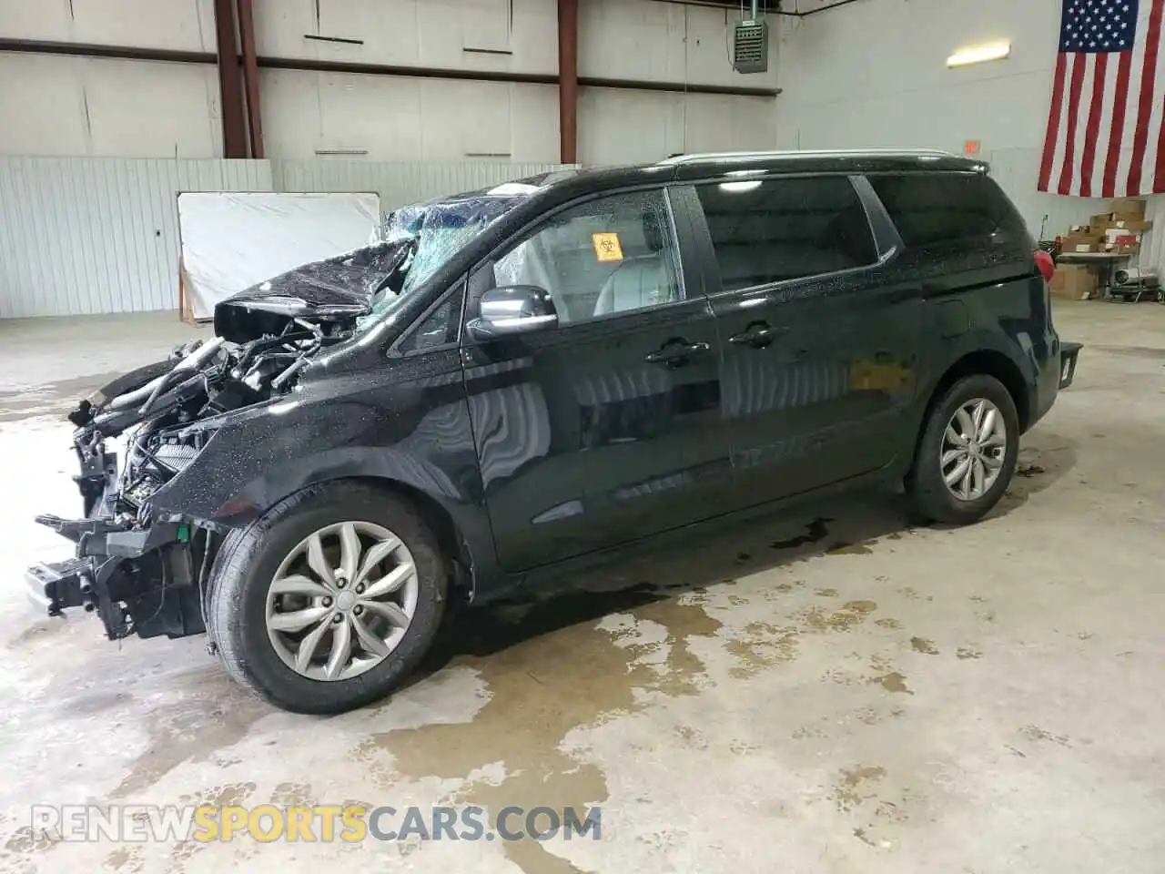 1 Photograph of a damaged car KNDMB5C17K6564905 KIA All Models 2019