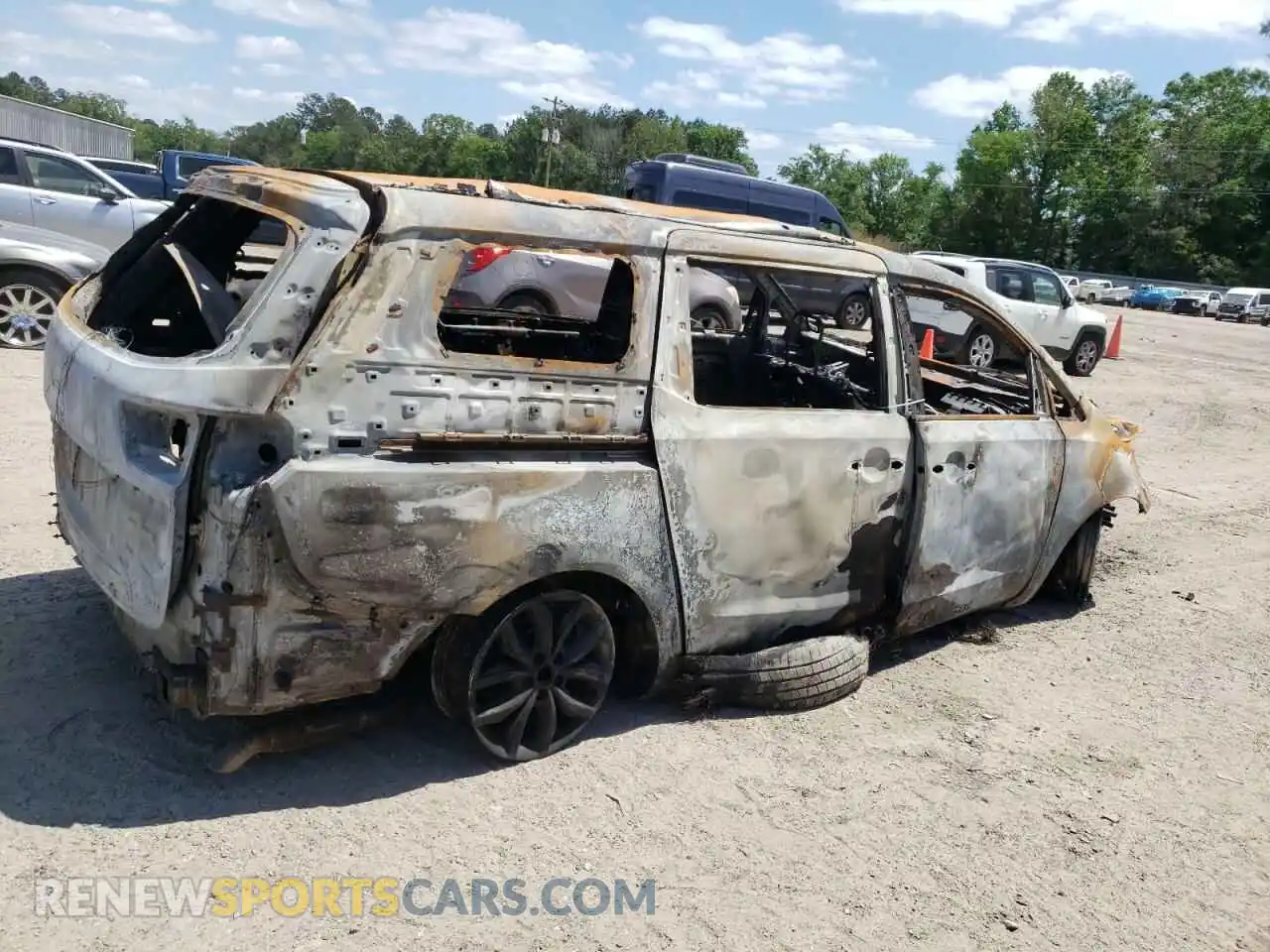 3 Photograph of a damaged car KNDMB5C19K6527807 KIA All Models 2019