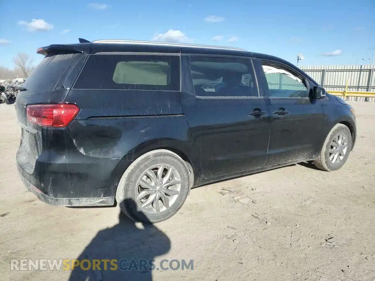 3 Photograph of a damaged car KNDMB5C10L6642216 KIA All Models 2020
