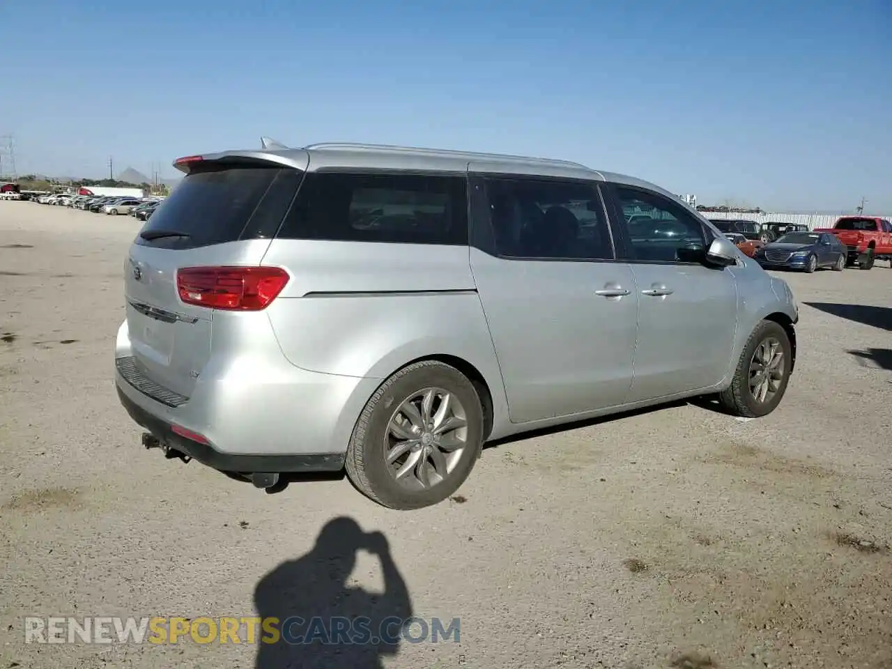 3 Photograph of a damaged car KNDMB5C16L6635898 KIA All Models 2020