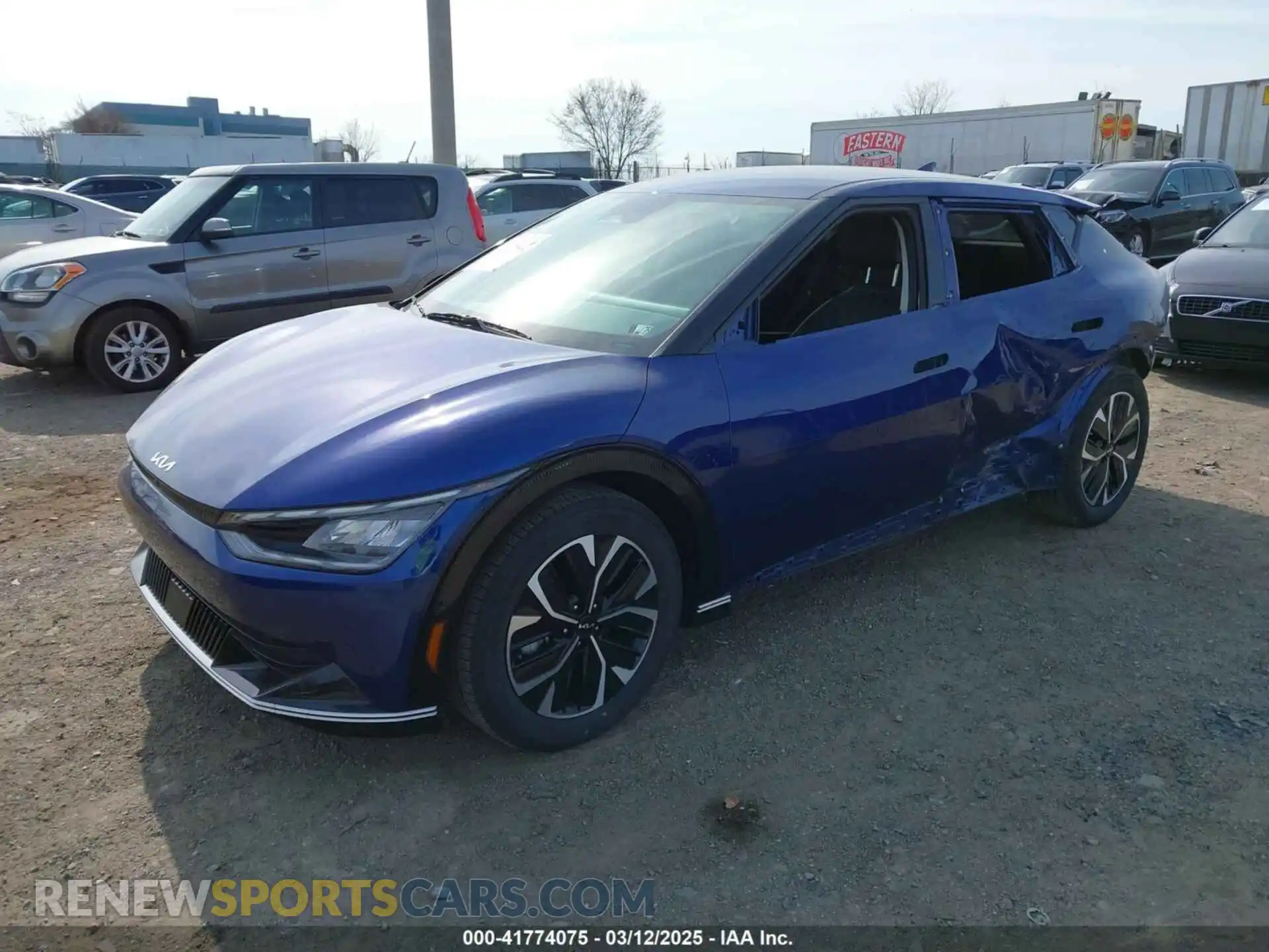 2 Photograph of a damaged car KNDC3DLCXN5068642 KIA EV6 2022
