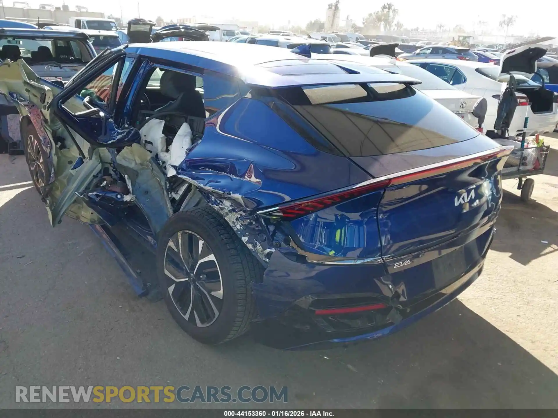 3 Photograph of a damaged car KNDC44LA2N5062832 KIA EV6 2022