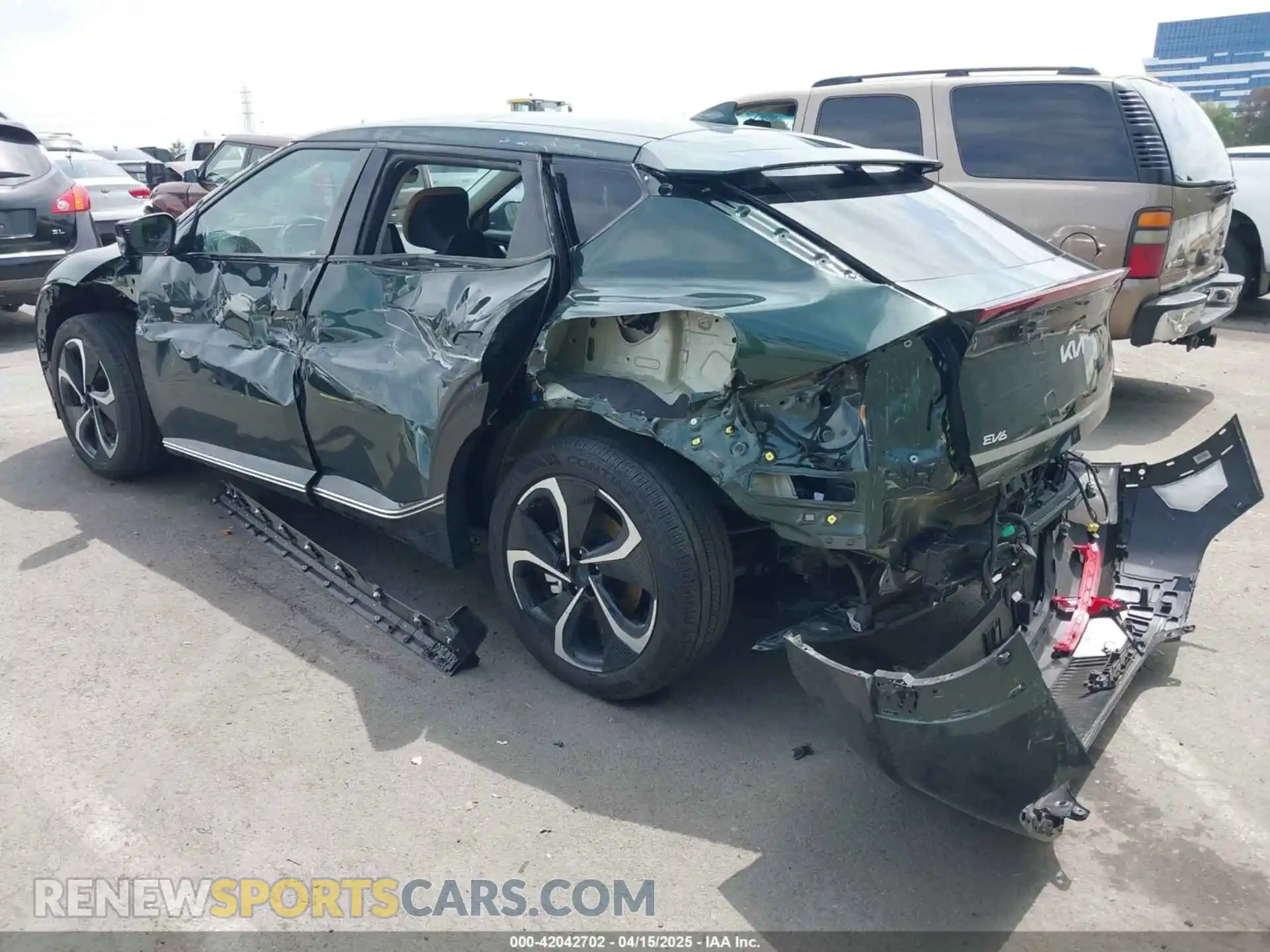 3 Photograph of a damaged car KNDC3DLC1P5152514 KIA EV6 2023