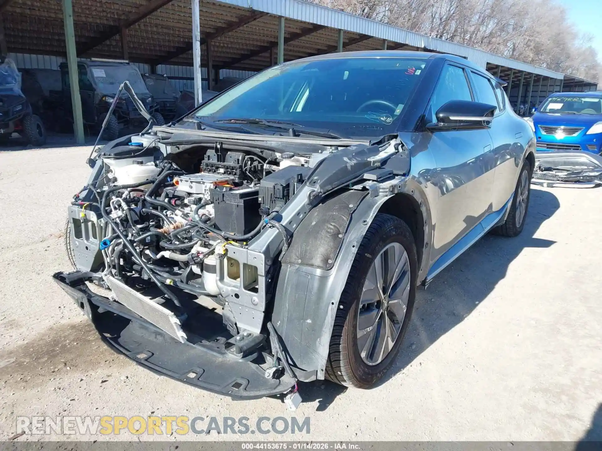 2 fotografías del automóvil dañado KNDC3DLC1R5201164 KIA EV6 2024
