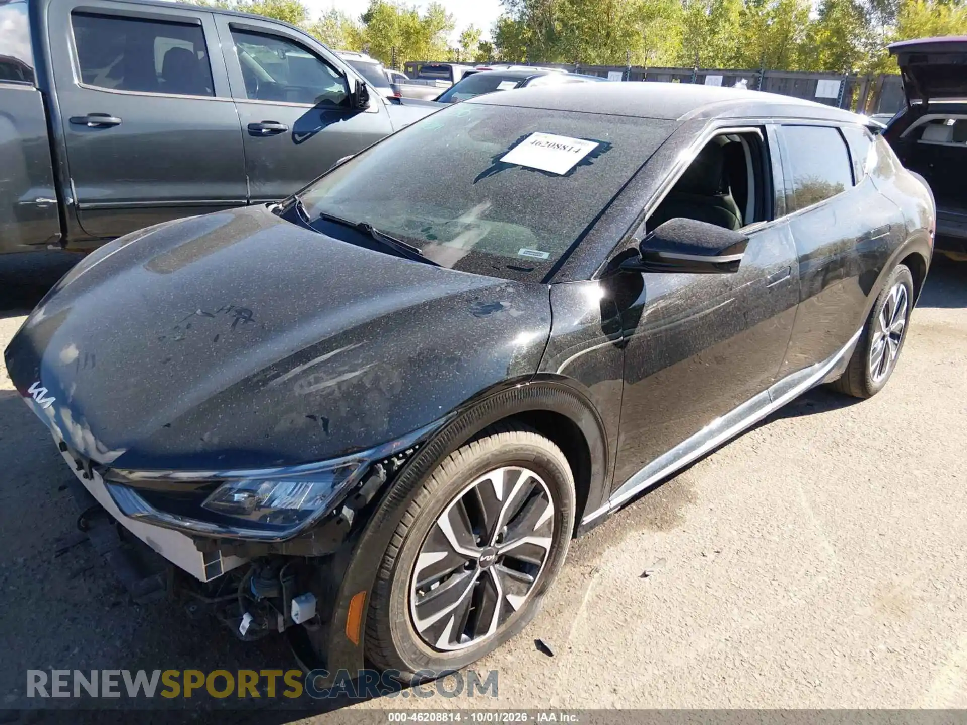2 Photograph of a damaged car KNDC3DLC5R5622577 KIA EV6 2024