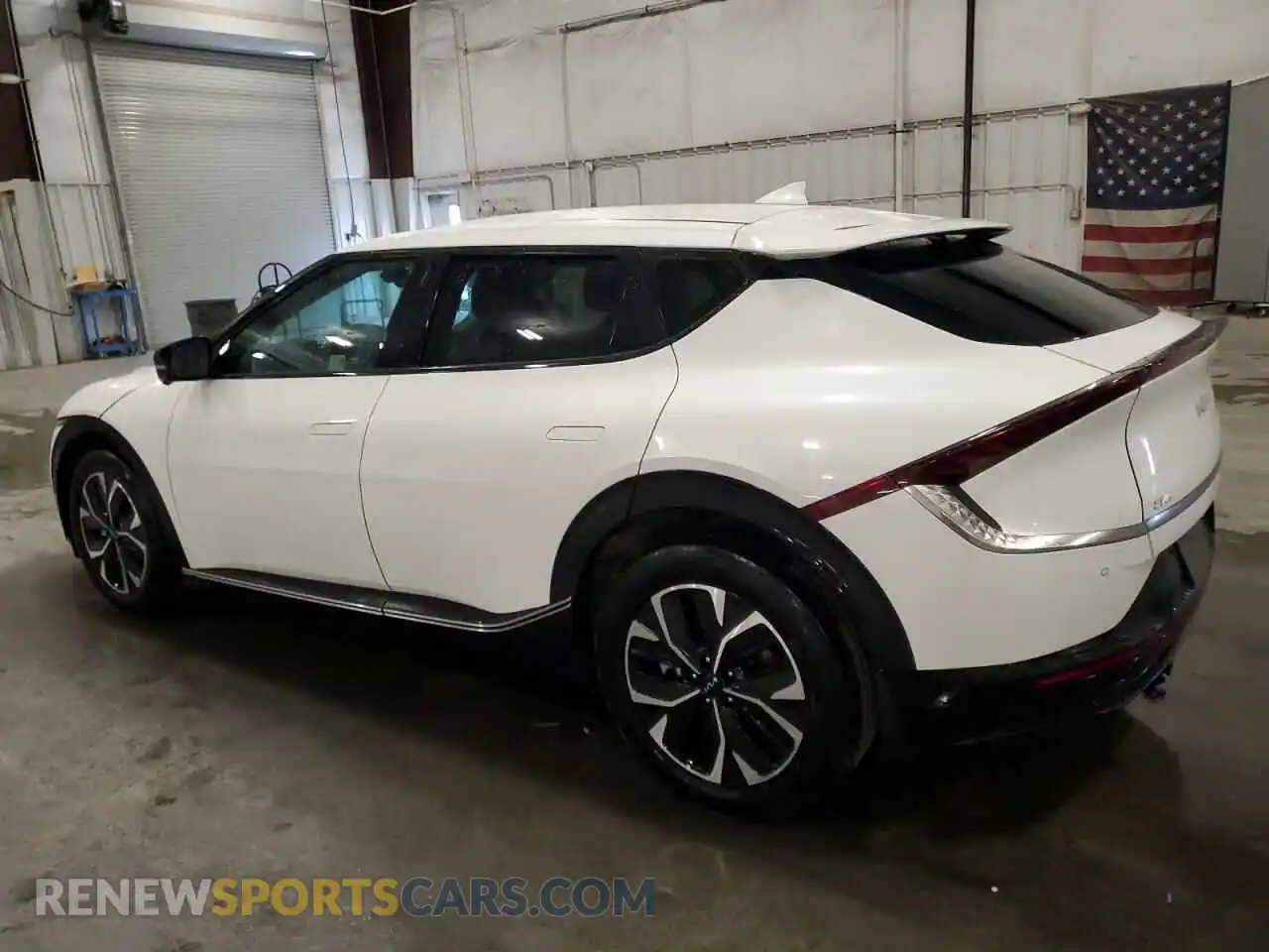 2 Photograph of a damaged car KNDC3DLCXN5079933 KIA EV6 LIGHT 2022