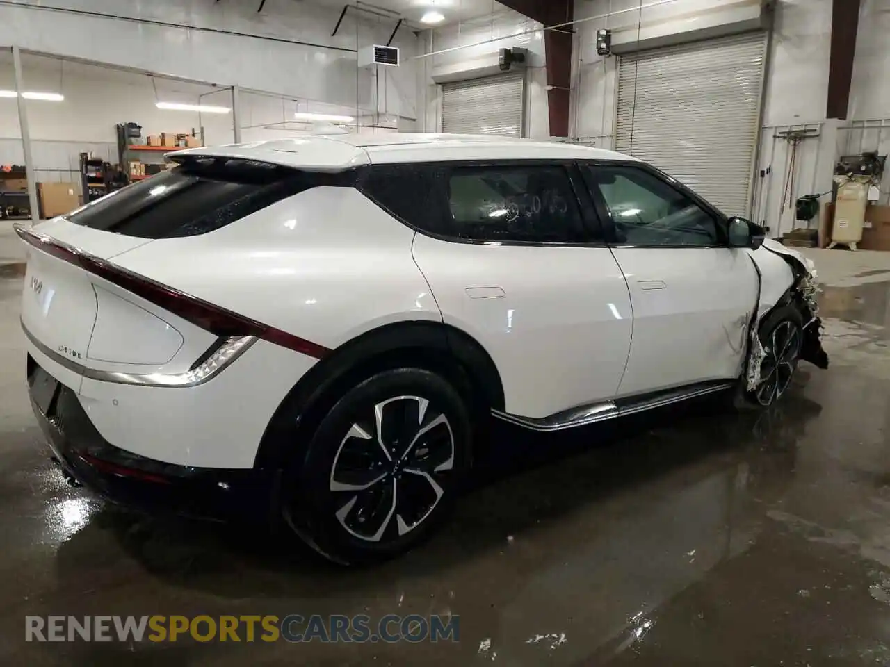3 Photograph of a damaged car KNDC3DLCXN5079933 KIA EV6 LIGHT 2022