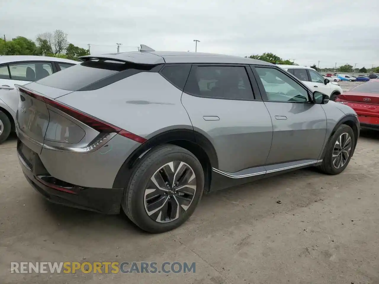 3 Photograph of a damaged car KNDC34LA2P5612732 KIA EV6 LIGHT 2023