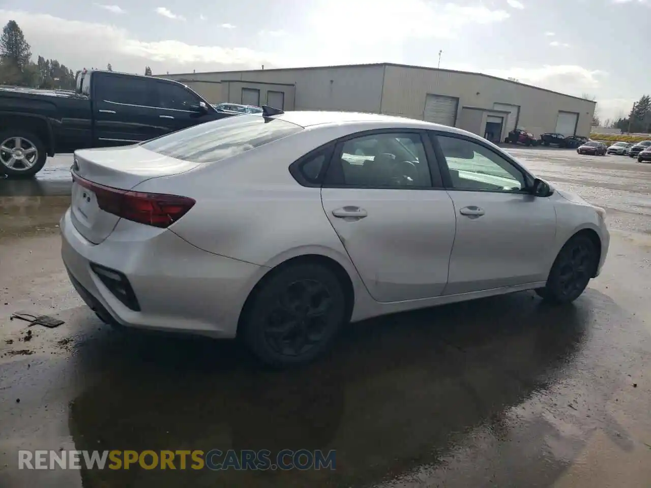 3 Фотография поврежденного автомобиля 3KPF24AD2KE061633 KIA FORTE 2019