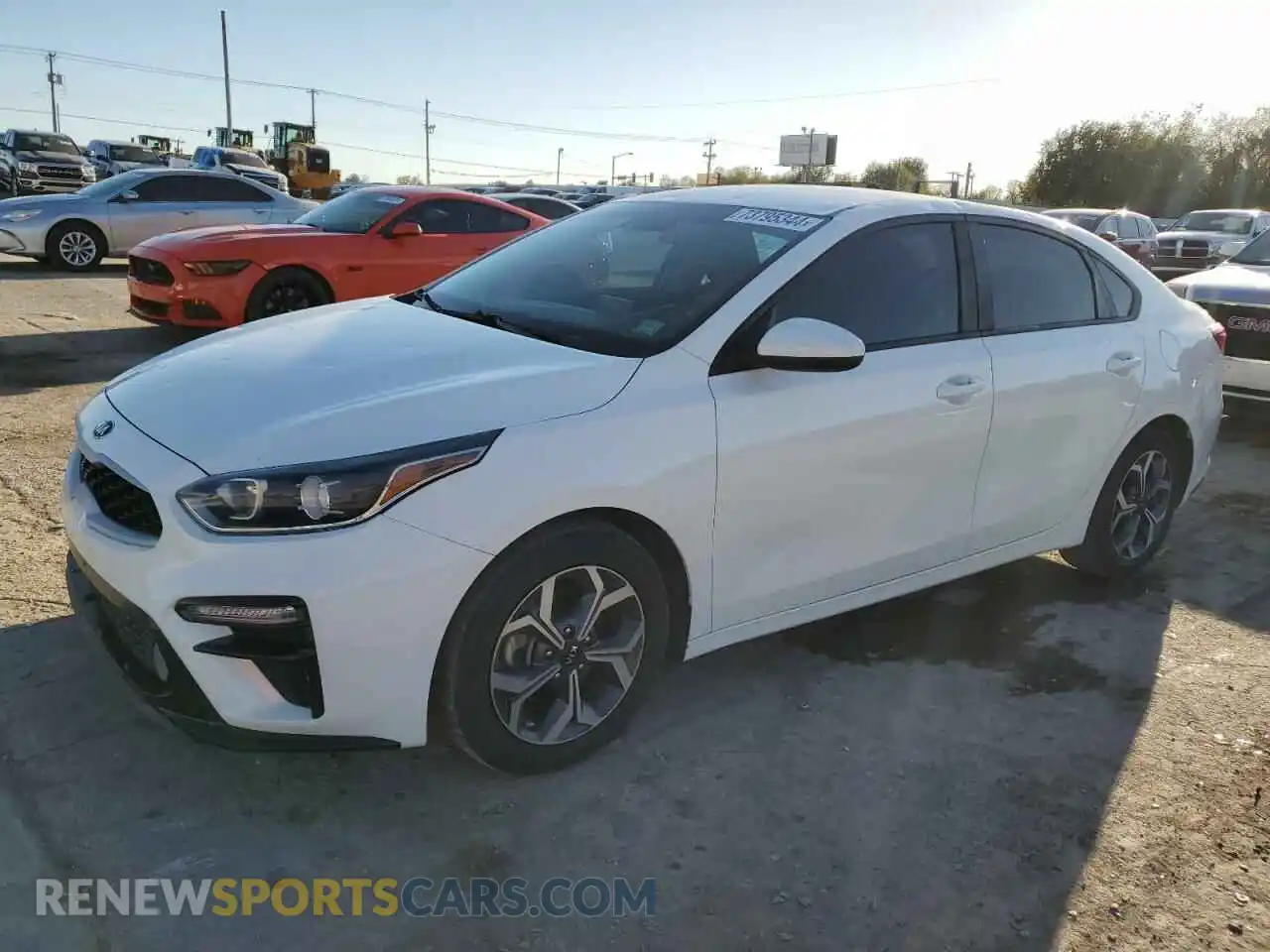 1 Photograph of a damaged car 3KPF24AD5KE045250 KIA FORTE 2019
