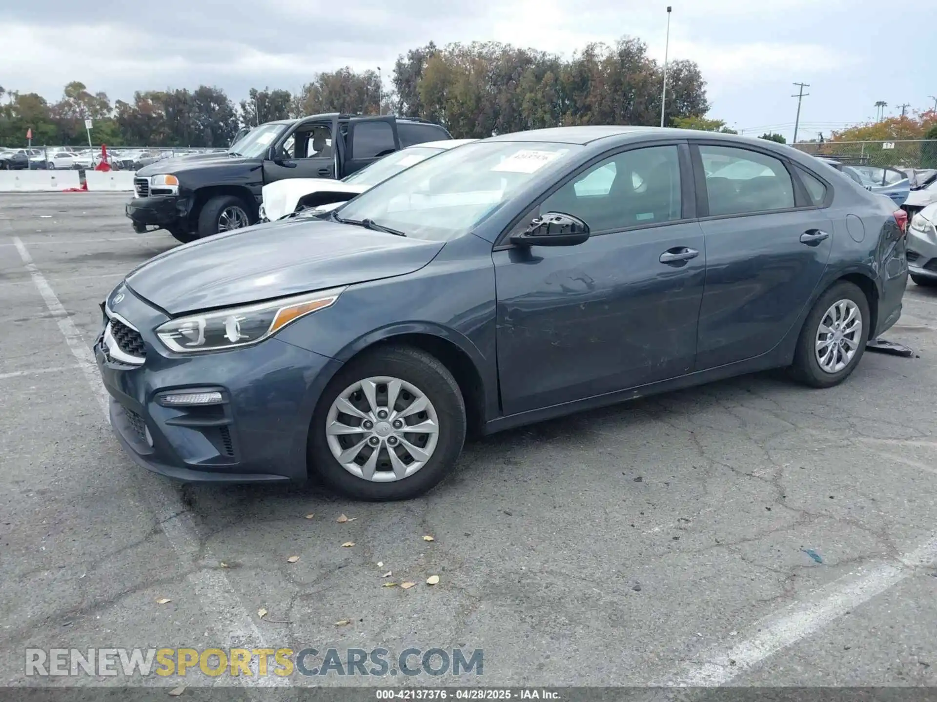 2 Photograph of a damaged car 3KPF24AD5KE074196 KIA FORTE 2019