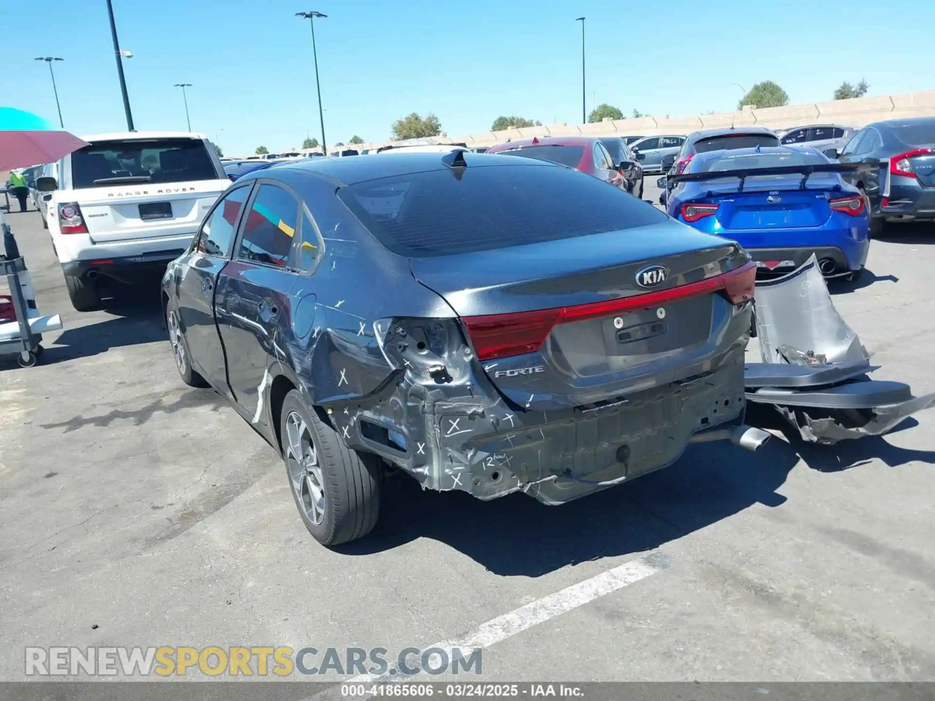 3 Photograph of a damaged car 3KPF24AD6KE036721 KIA FORTE 2019