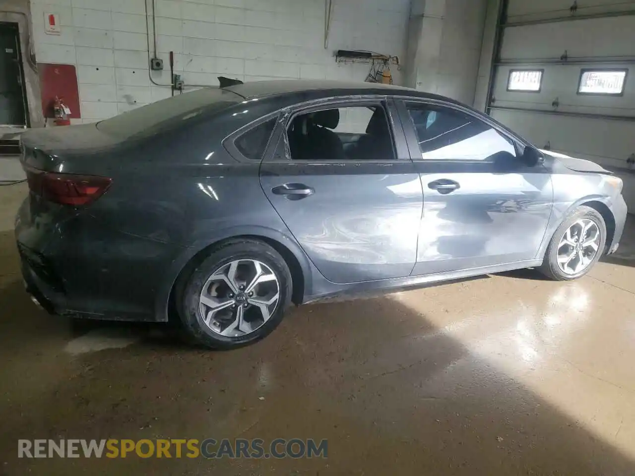3 Photograph of a damaged car 3KPF24AD7KE072286 KIA FORTE 2019