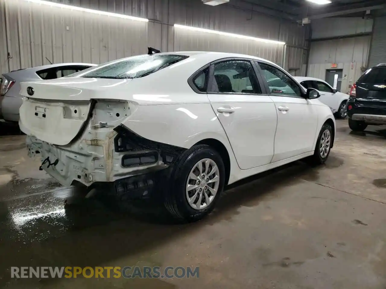 3 Photograph of a damaged car 3KPF24ADXKE010588 KIA FORTE 2019