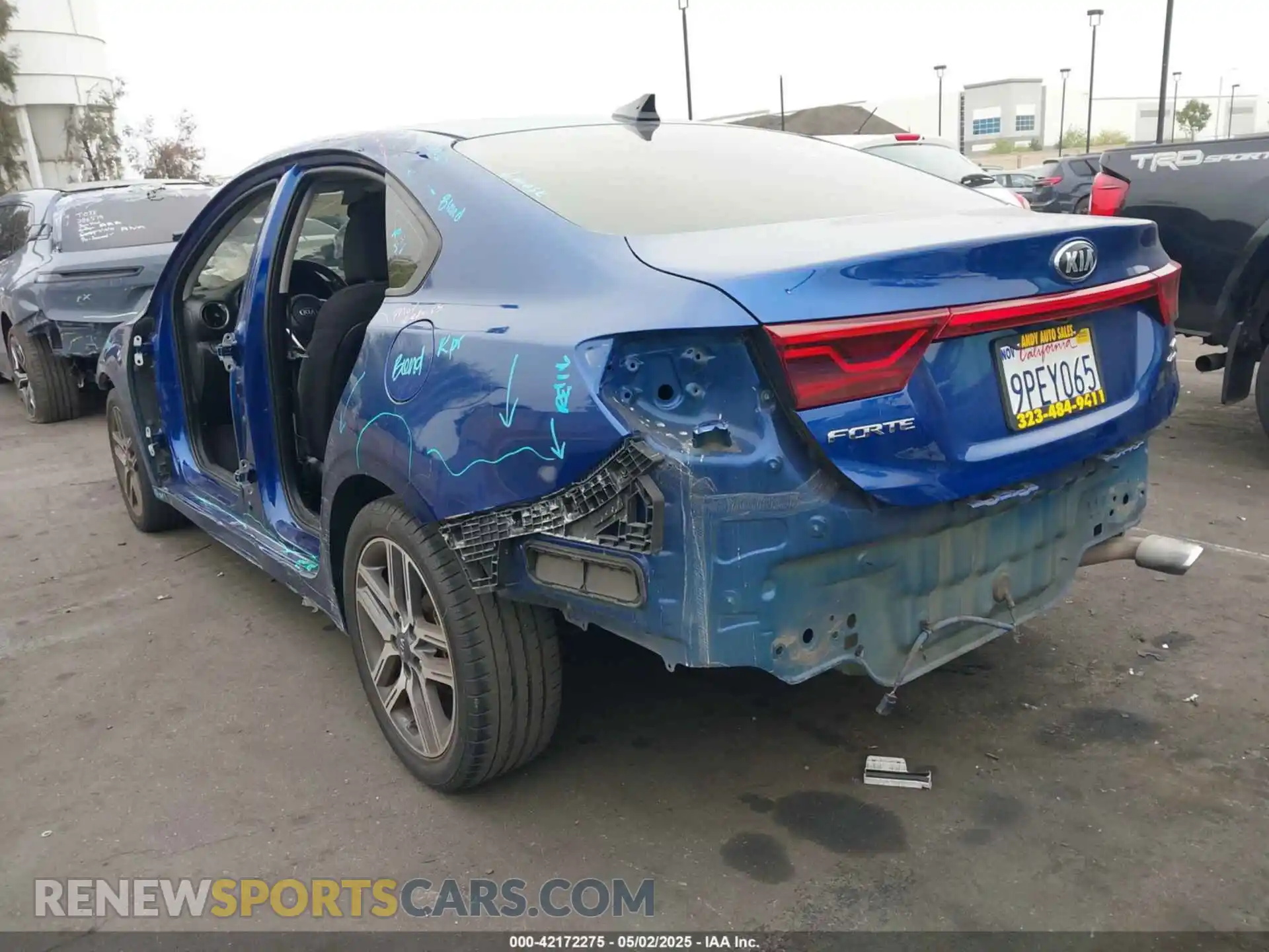 3 Photograph of a damaged car 3KPF34AD2KE022795 KIA FORTE 2019