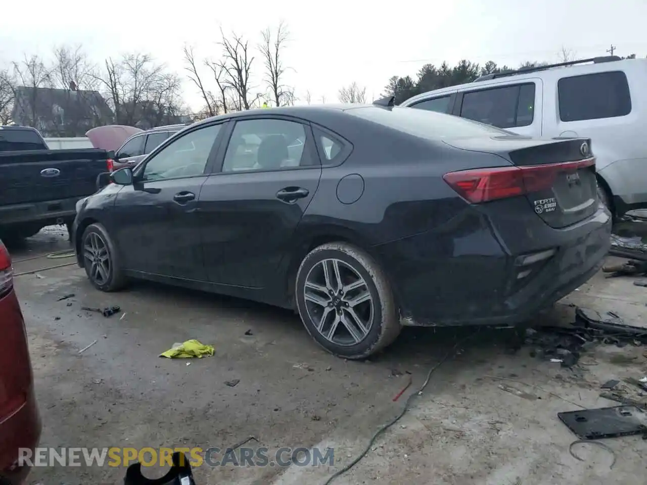 2 fotografías del automóvil dañado 3KPF34AD9KE027606 KIA FORTE 2019