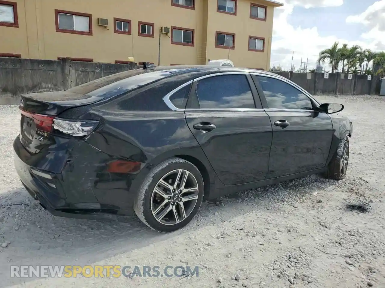 3 Photograph of a damaged car 3KPF54AD4KE032996 KIA FORTE 2019