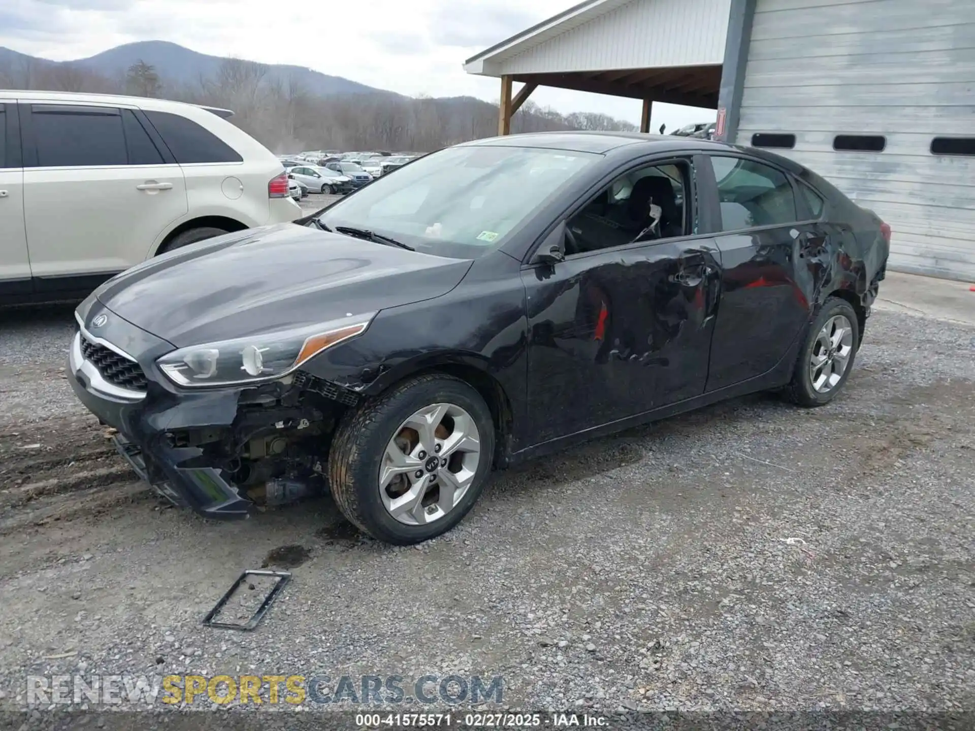 2 Photograph of a damaged car 3KPF24AD0LE154507 KIA FORTE 2020