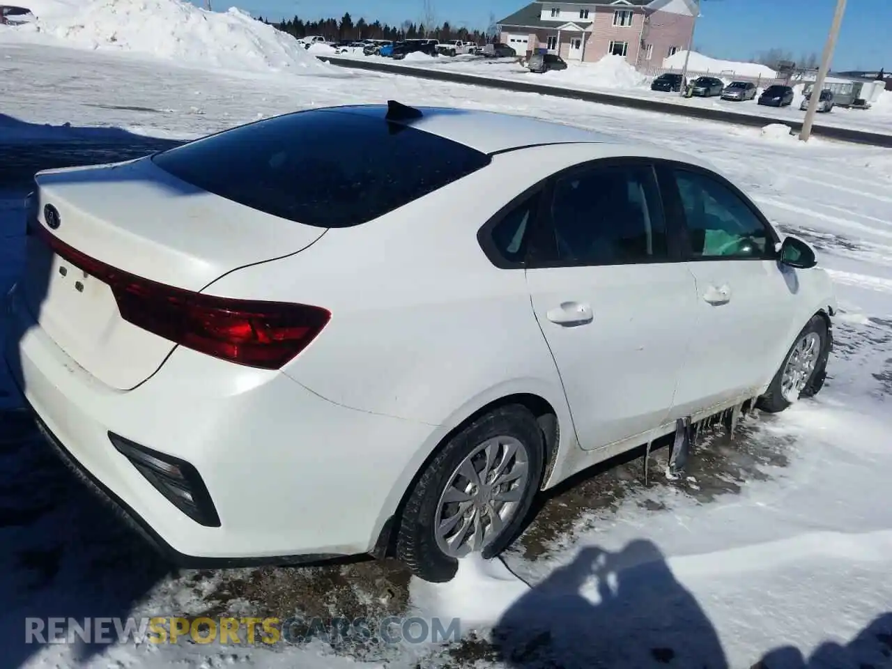 3 Photograph of a damaged car 3KPF24AD0LE169430 KIA FORTE 2020