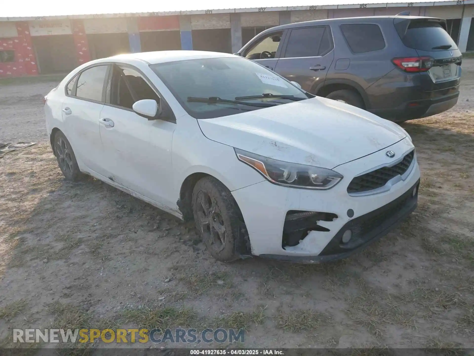 1 Photograph of a damaged car 3KPF24AD0LE203026 KIA FORTE 2020