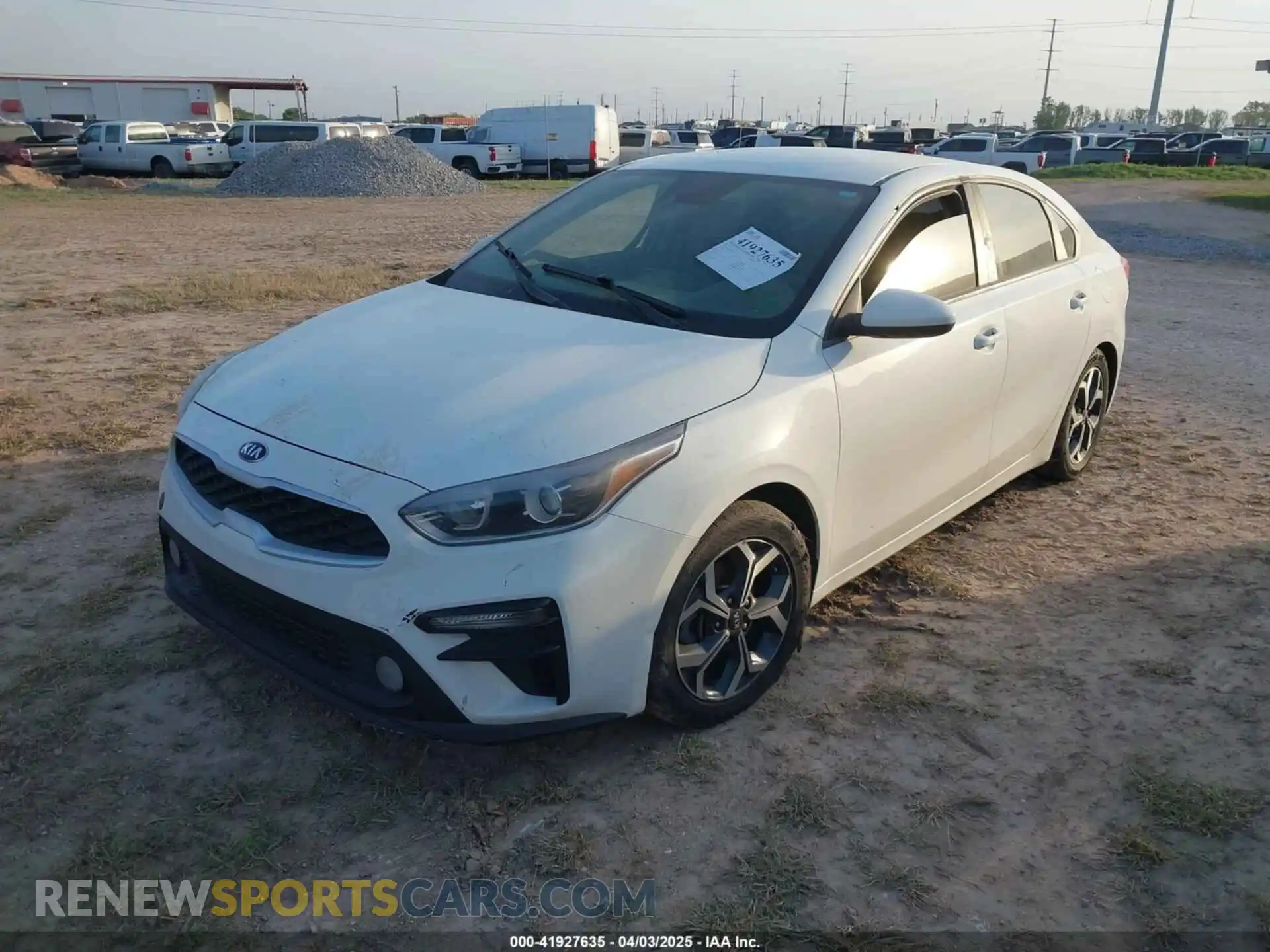 2 Photograph of a damaged car 3KPF24AD0LE203026 KIA FORTE 2020