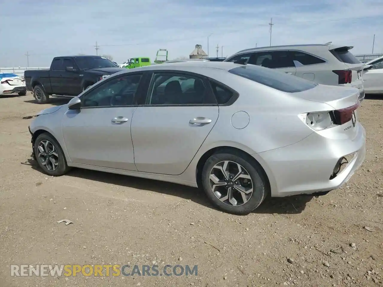 2 Photograph of a damaged car 3KPF24AD0LE209036 KIA FORTE 2020