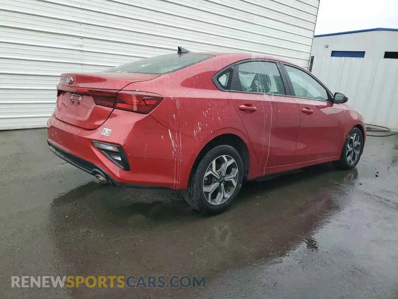 3 Photograph of a damaged car 3KPF24AD0LE209070 KIA FORTE 2020