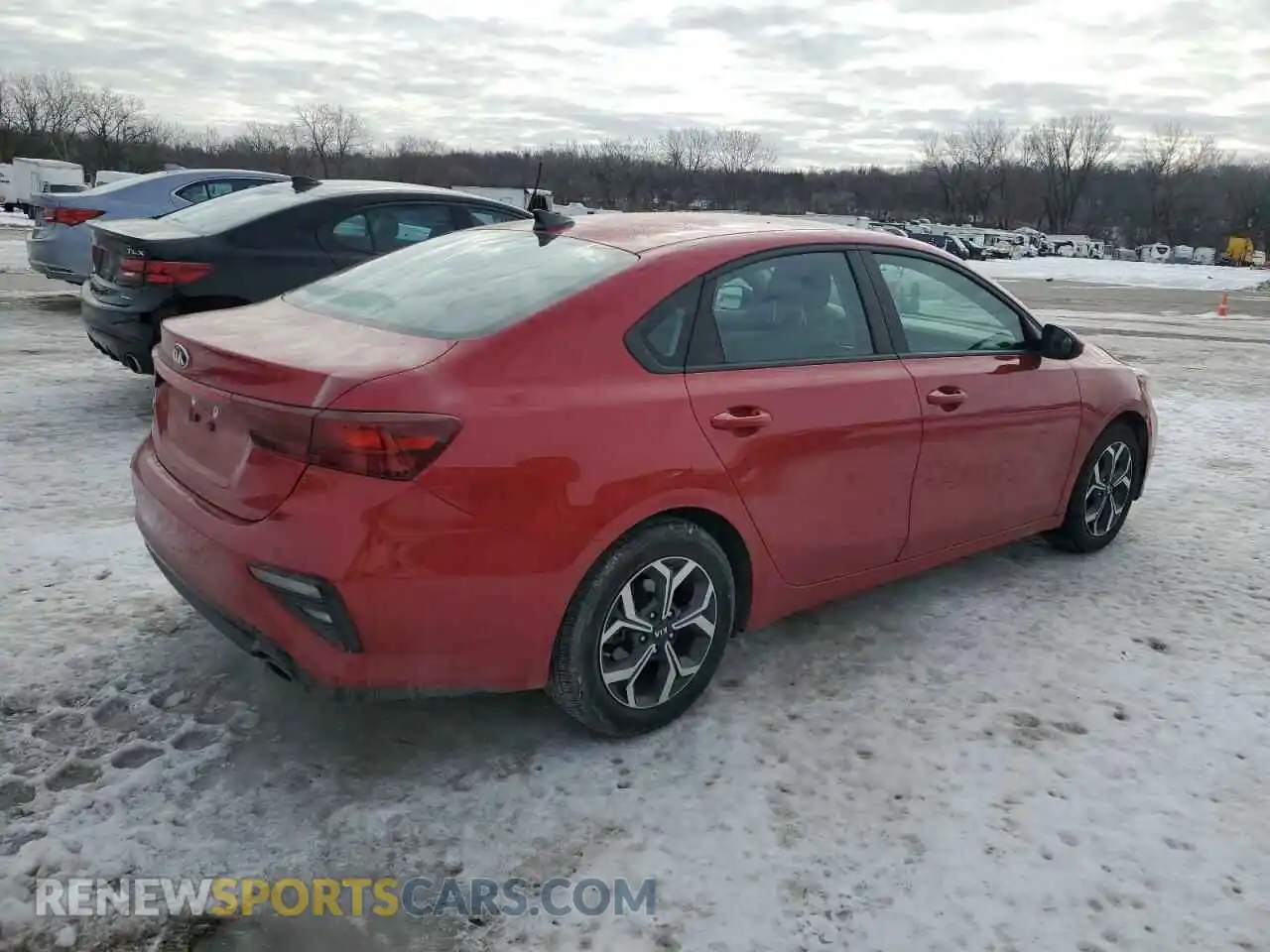 3 Photograph of a damaged car 3KPF24AD0LE211465 KIA FORTE 2020
