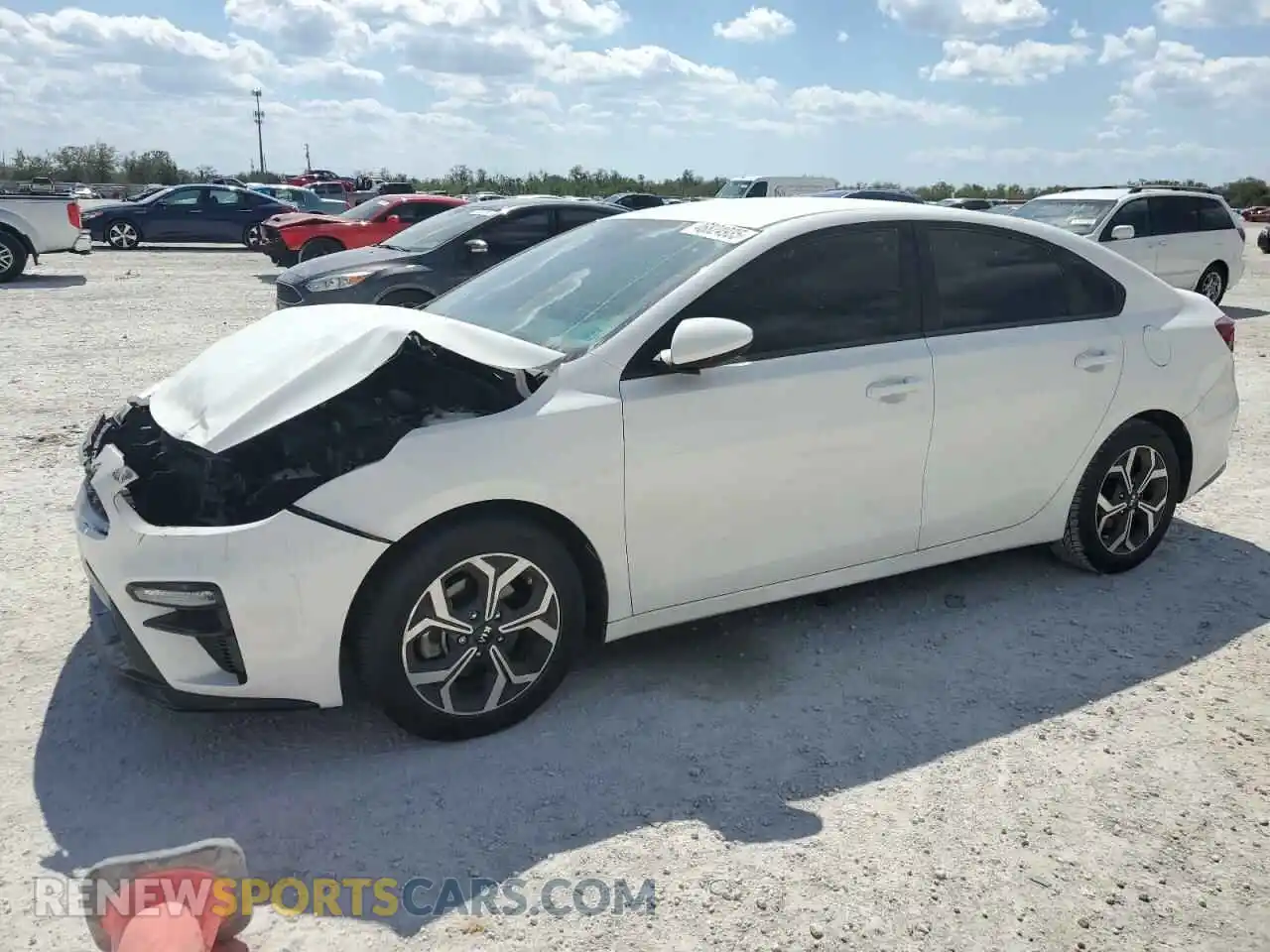1 Photograph of a damaged car 3KPF24AD0LE213474 KIA FORTE 2020