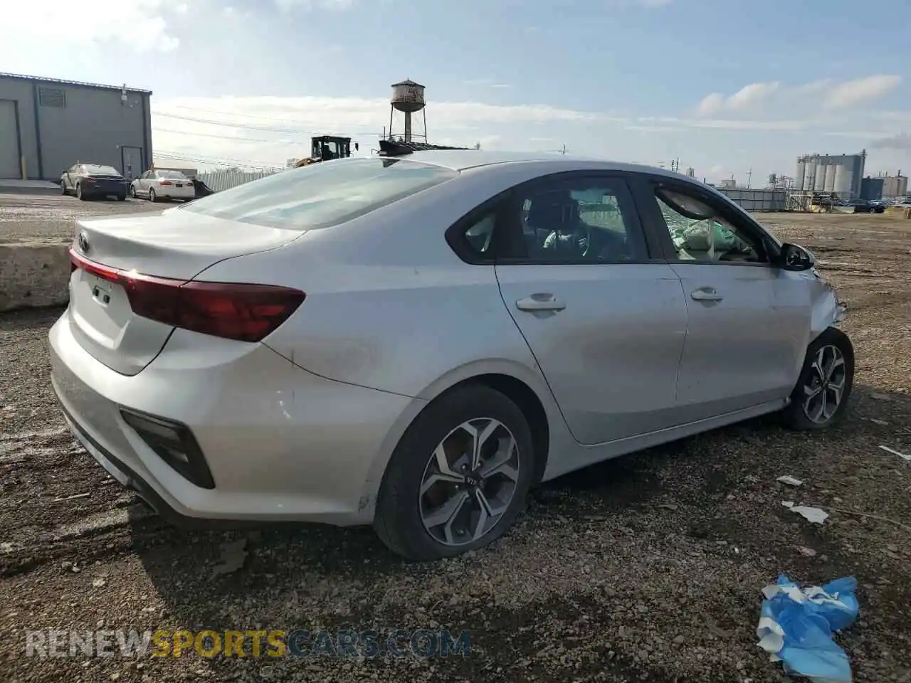 3 fotografías del automóvil dañado 3KPF24AD0LE253036 KIA FORTE 2020