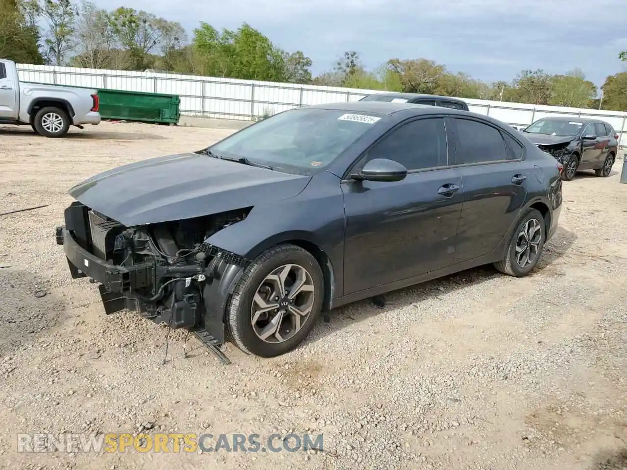 1 Photograph of a damaged car 3KPF24AD0LE255885 KIA FORTE 2020