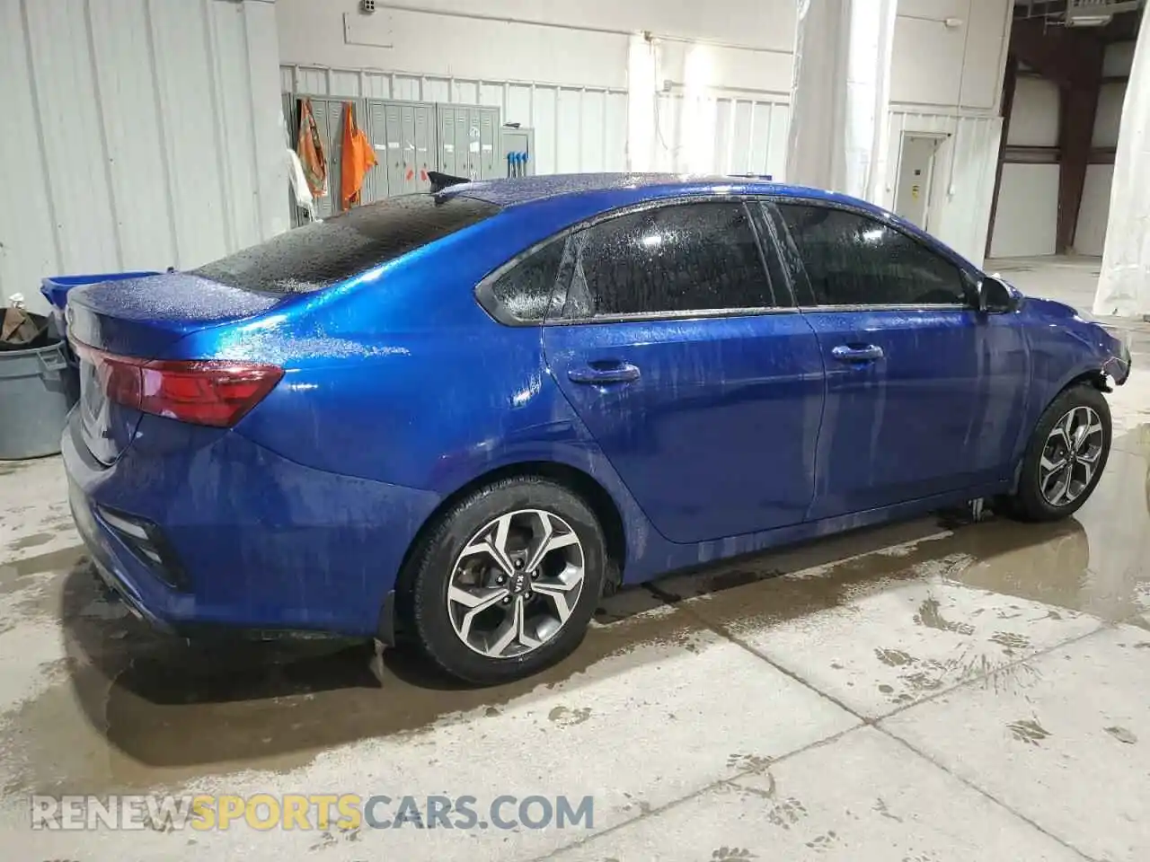 3 Photograph of a damaged car 3KPF24AD0LE261444 KIA FORTE 2020