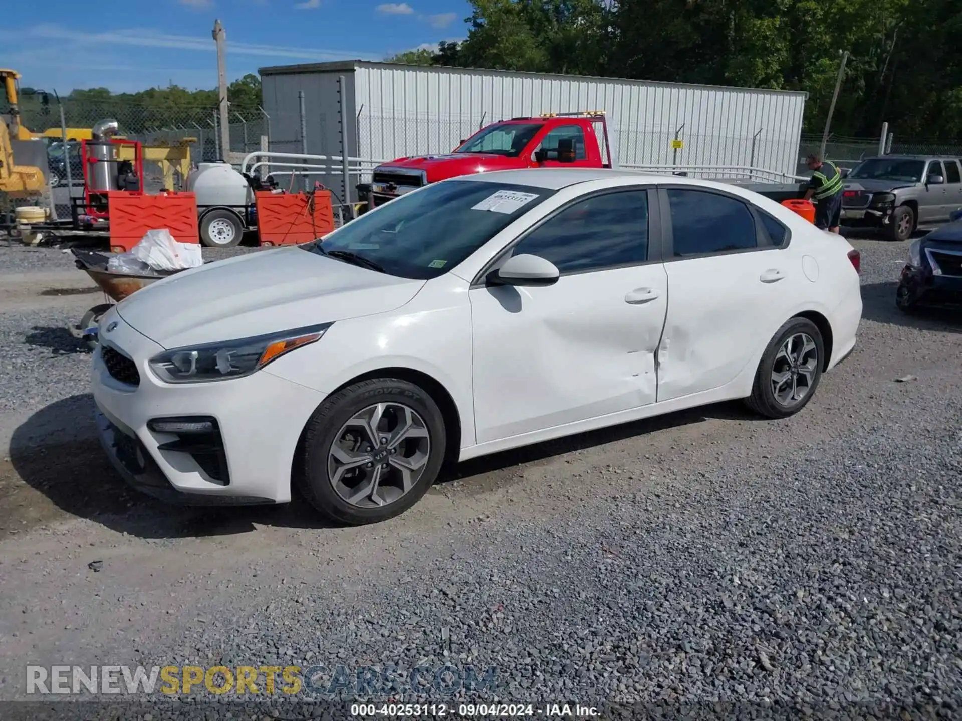 2 Photograph of a damaged car 3KPF24AD1LE186608 KIA FORTE 2020