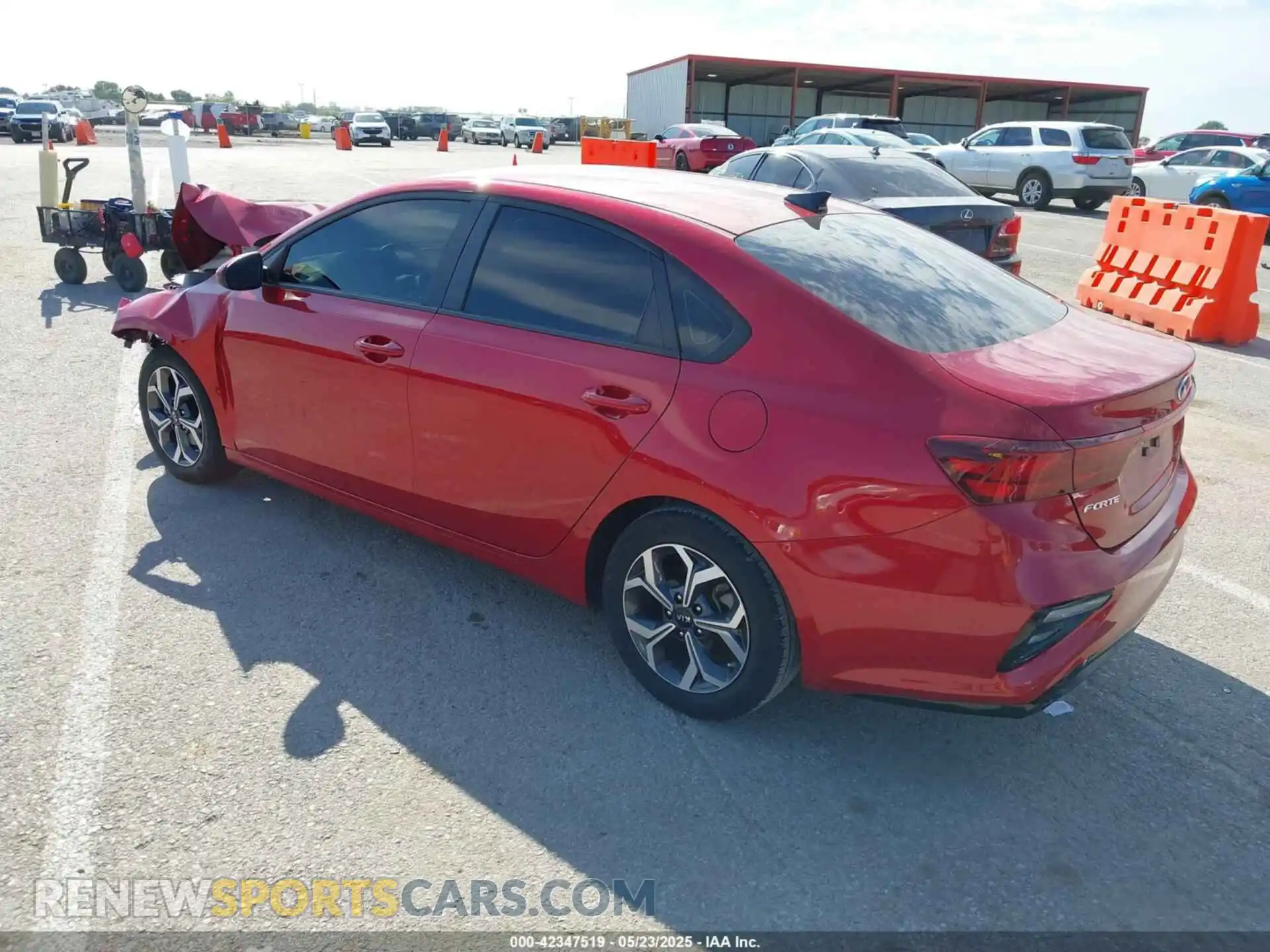 3 Photograph of a damaged car 3KPF24AD1LE201494 KIA FORTE 2020