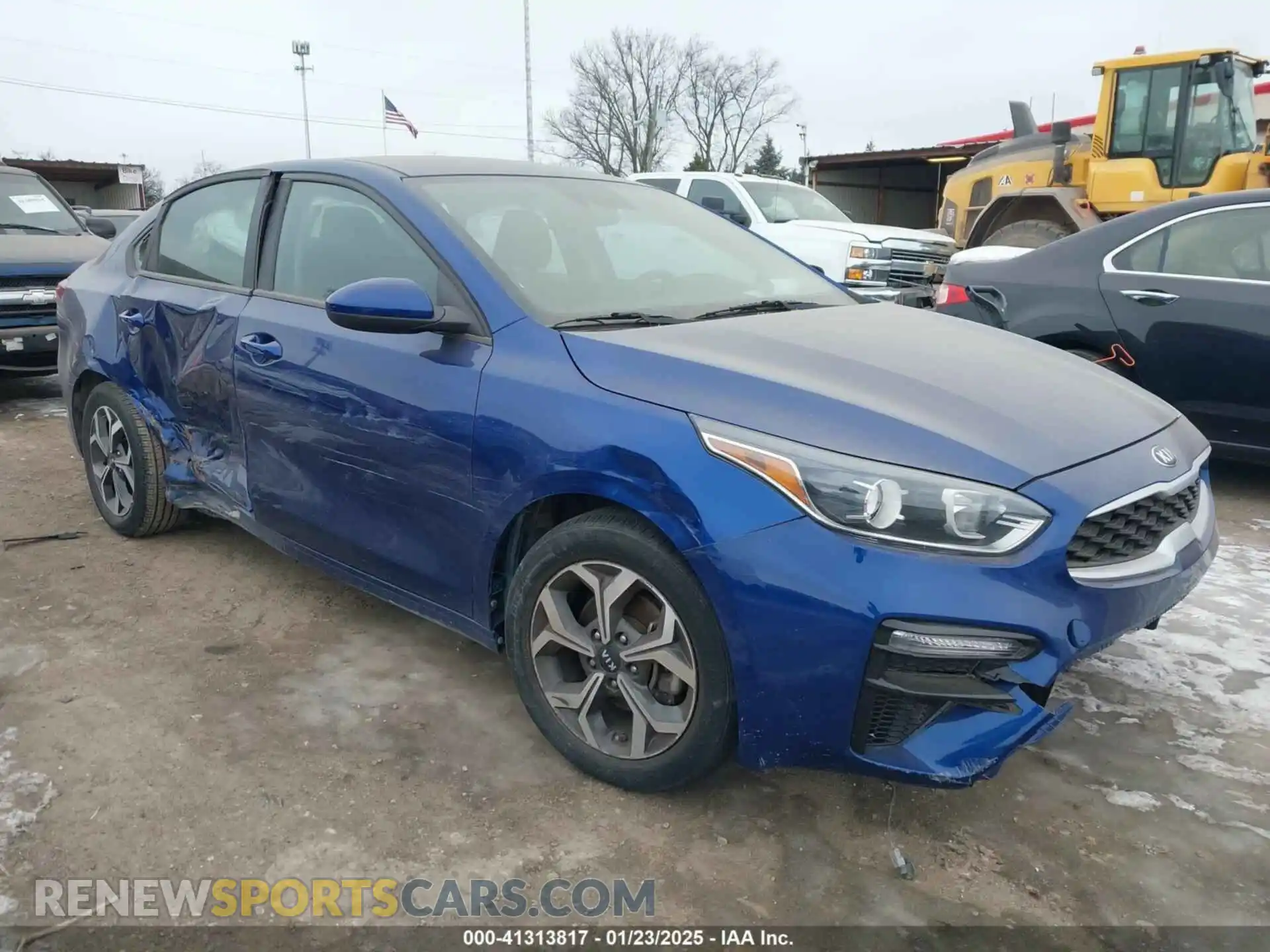 1 Photograph of a damaged car 3KPF24AD1LE242112 KIA FORTE 2020