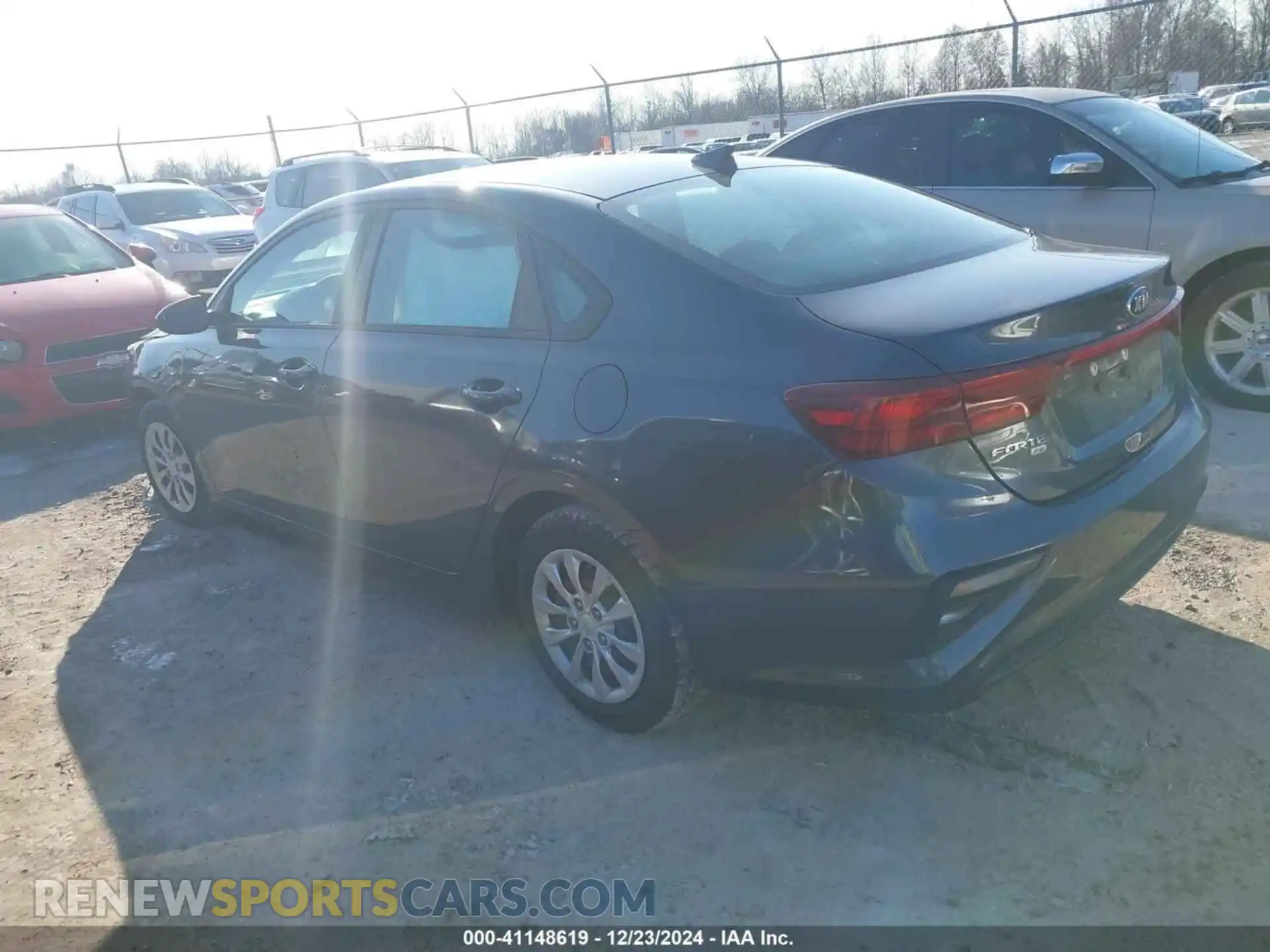 3 Photograph of a damaged car 3KPF24AD2LE173897 KIA FORTE 2020