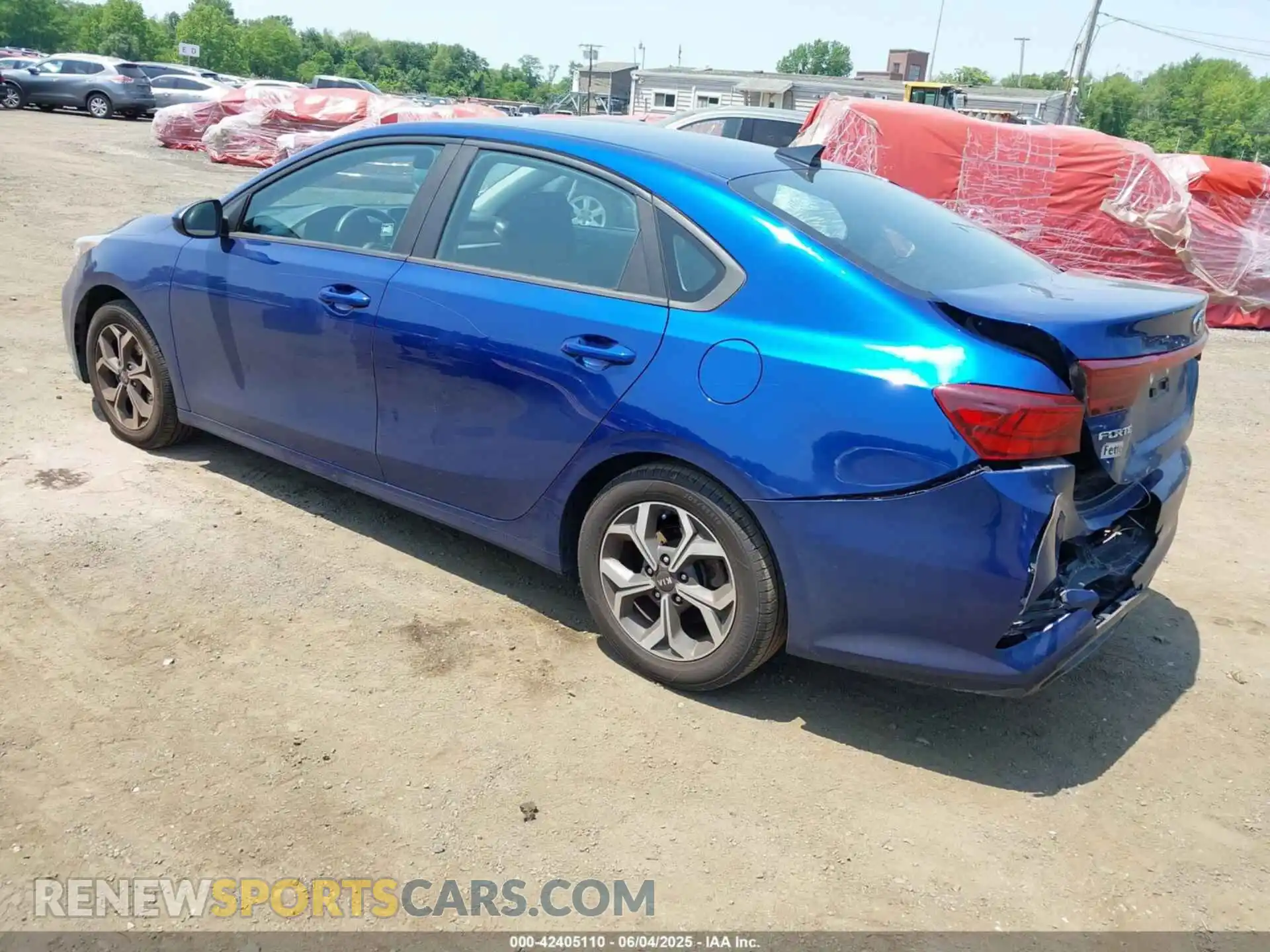3 Photograph of a damaged car 3KPF24AD2LE183040 KIA FORTE 2020